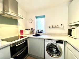 Kitchen- click for photo gallery